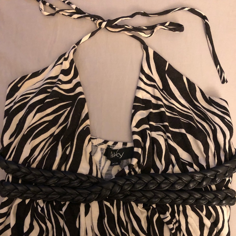 SKY HALTER TOP PRINTED BLACK AND WHITE- SIZE SMALL. Worn once, great condition.
